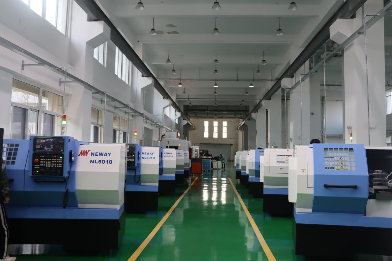 数车实训中心数控铣削中心钳工实训中心多轴加工中心数字化检测中心数字